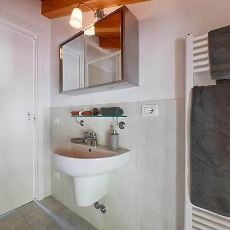 Mastena Belvedere Appartement *